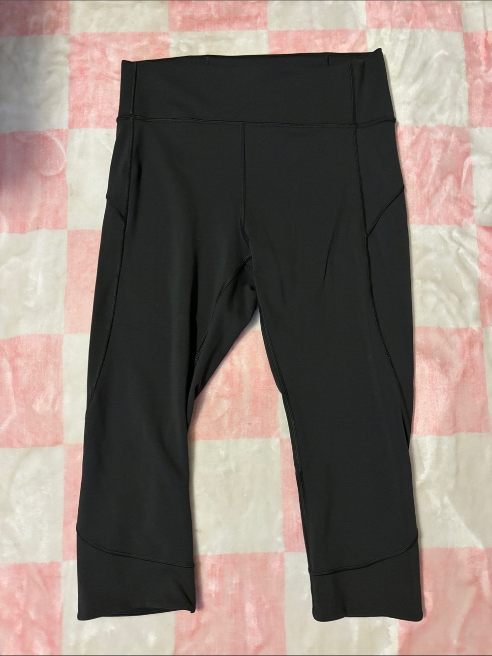 lululemon athletica Black Capri Leggings